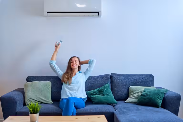 Aire acondicionado funcionando con placas solares