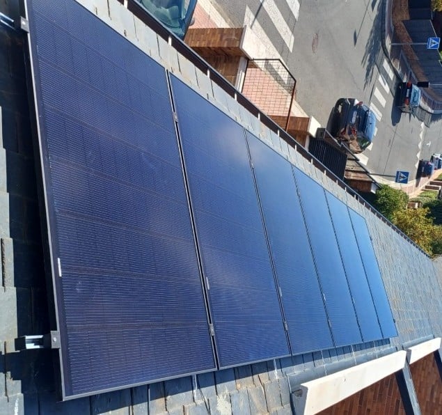 Instalación de paneles solares en Granada de 5,0 kW